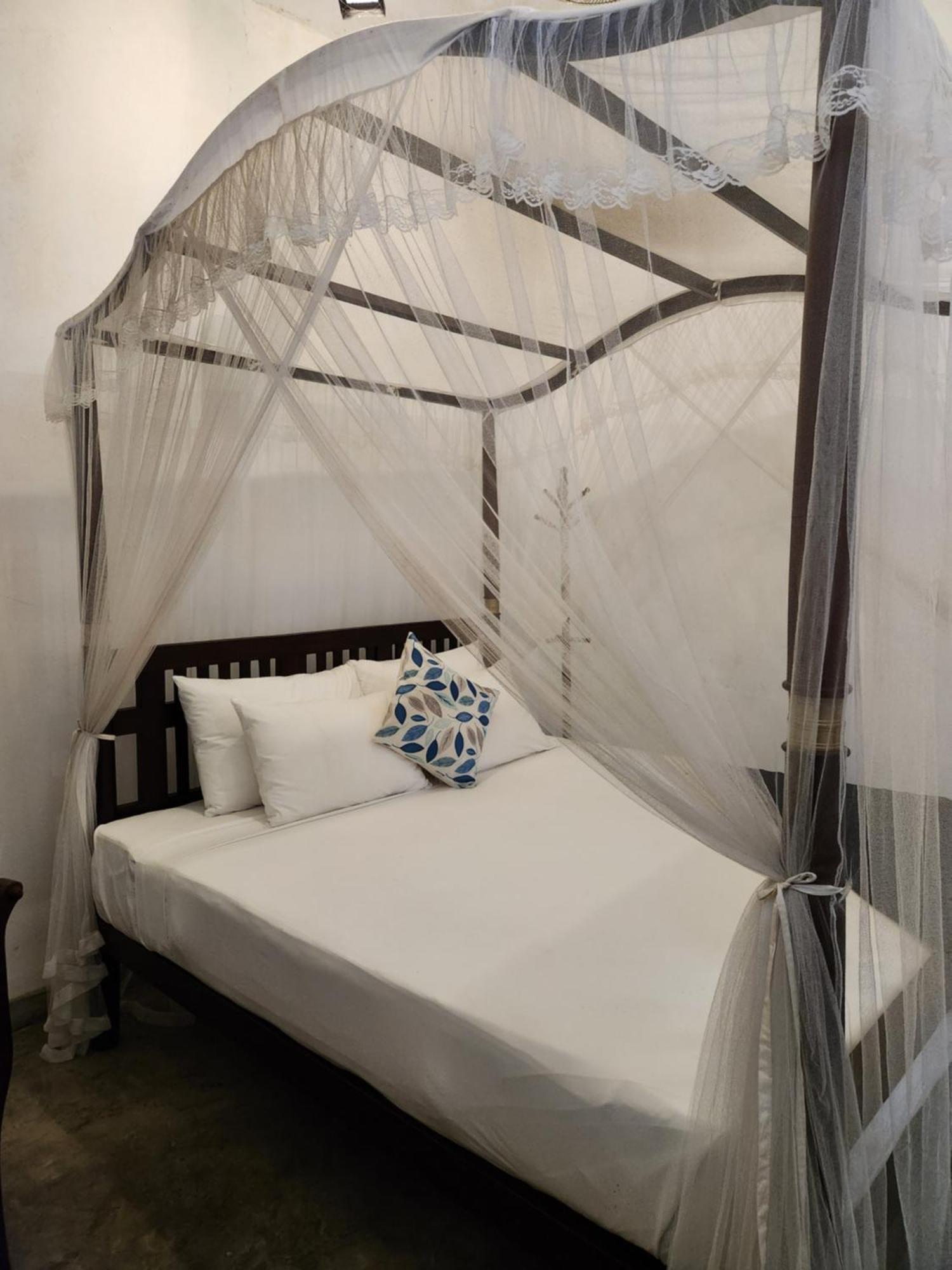 Zee Golf Affordable Luxury Hotel Galle Exterior photo