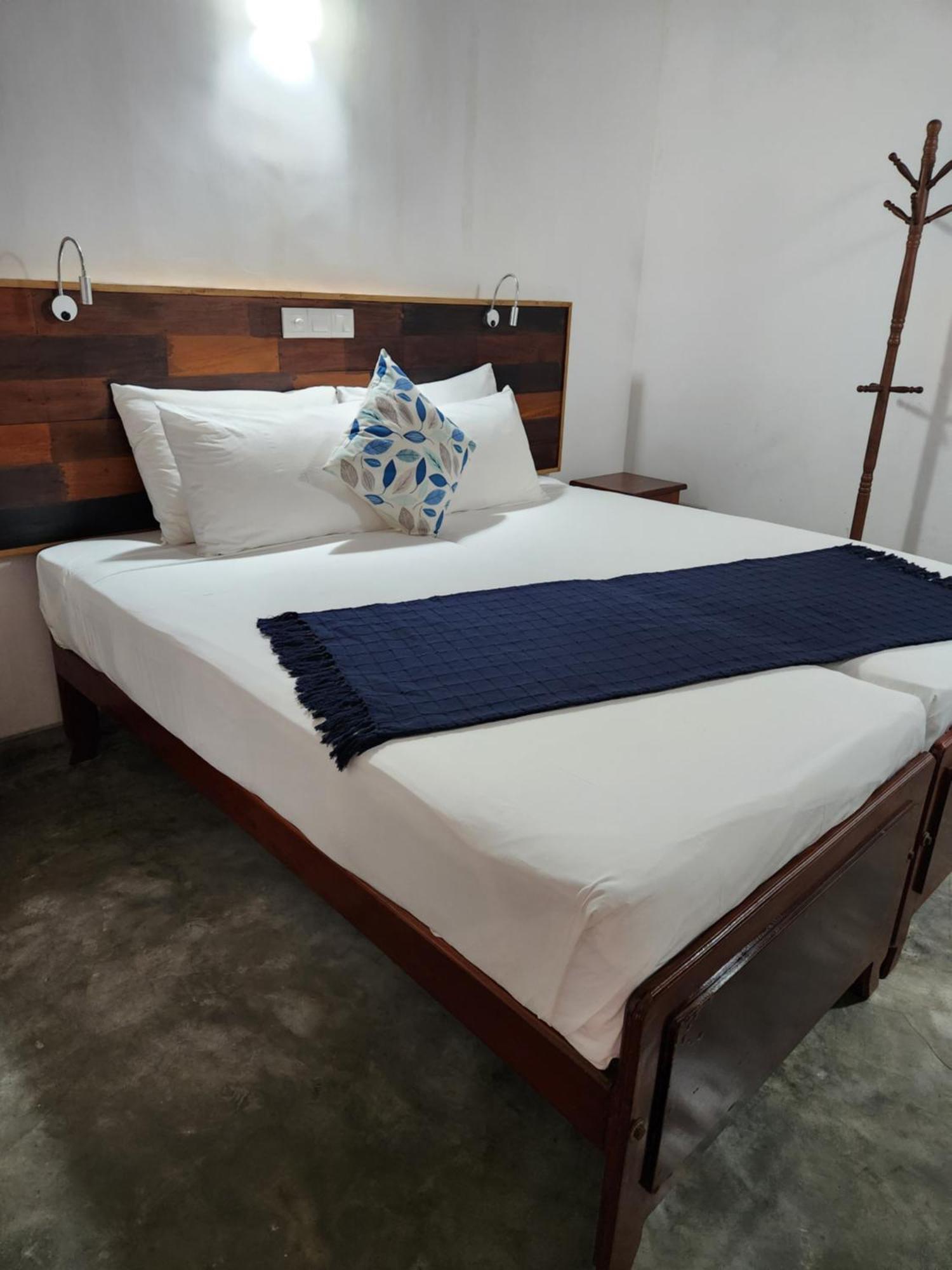 Zee Golf Affordable Luxury Hotel Galle Exterior photo